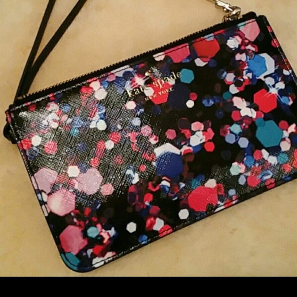 Kate Spade Grant Lane Slim Bee Wristlet